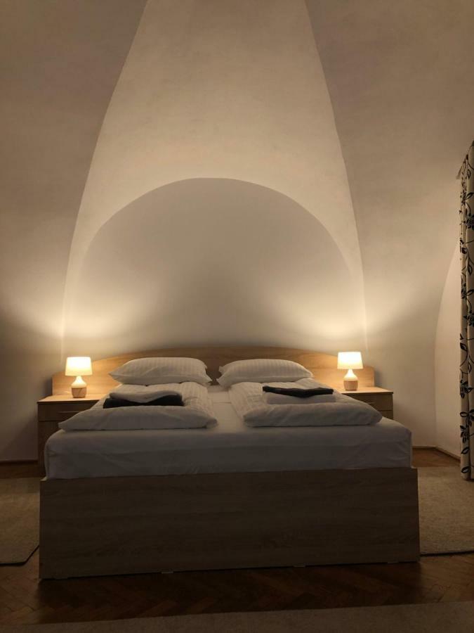 Enjoy Apartamento Sibiu Exterior foto