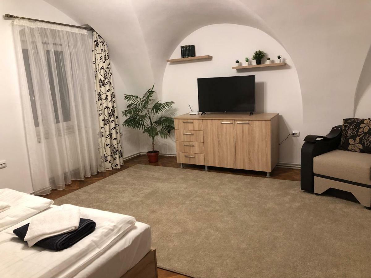 Enjoy Apartamento Sibiu Exterior foto