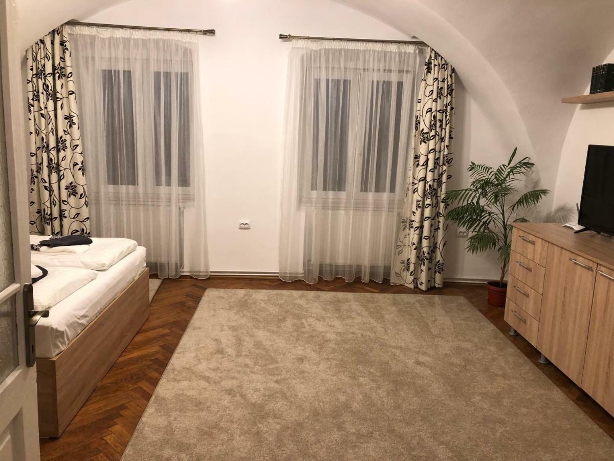 Enjoy Apartamento Sibiu Exterior foto